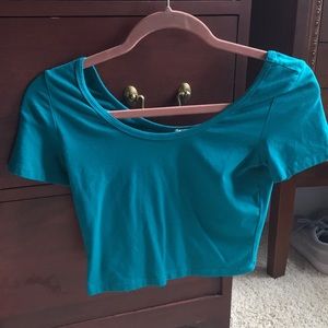 Cropped short sleeve